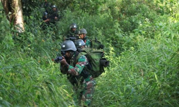 1000 Prajurit TNI Latihan Perang Persiapan Pamtas RI di Papua