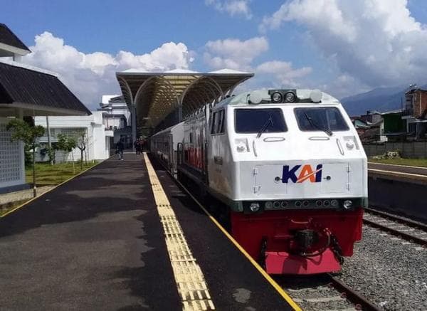 Mau Ke Semarang dari Pemalang, Naik Kereta Api Saja Sob, Berikut Jadwal Serta Harga Tiket Mau Ke Semarang dari Pemalang, Naik Kereta Api Saja Sob, Berikut Jadwal Serta Harga Tiket