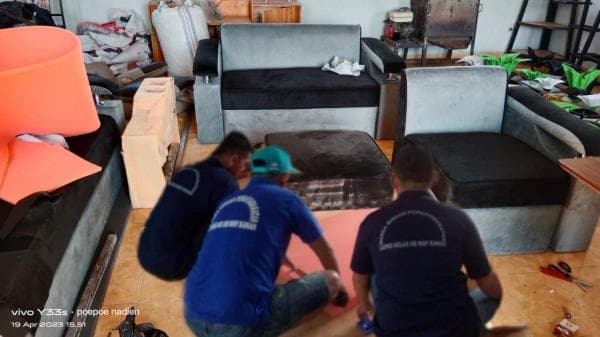 Keren, Napi Lapas Way Kanan Produksi Kursi Sofa Berkualitas Kekinian Keren, Napi Lapas Way Kanan Produksi Kursi Sofa Berkualitas Kekinian