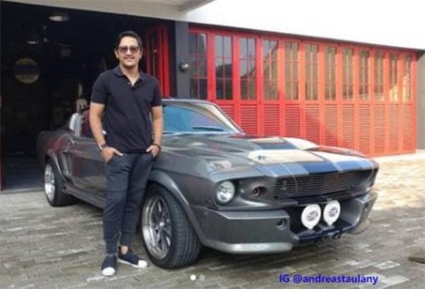 Deretan Mobil Termahal dan Termewah Milik Artis Indonesia, McLaren Sule Capai Rp7 Miliar Deretan Mobil Termahal dan Termewah Milik Artis Indonesia, McLaren Sule Capai Rp7 Miliar