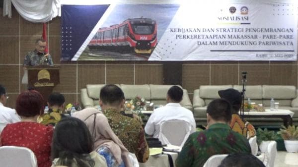 Pemerintah Bersama Komisi V DPR RI Sosialisasi Pembangunan Lanjutan Rel Kereta Api Makassar-Parepare Pemerintah Bersama Komisi V DPR RI Sosialisasi Pembangunan Lanjutan Rel Kereta Api Makassar-Parepare
