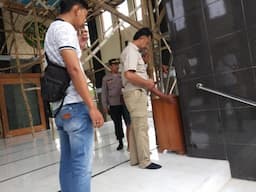 Seorang Pria Tertangkap Basah Bobol Kotak Amal di Masjid Baitul Muttaqien Kediri