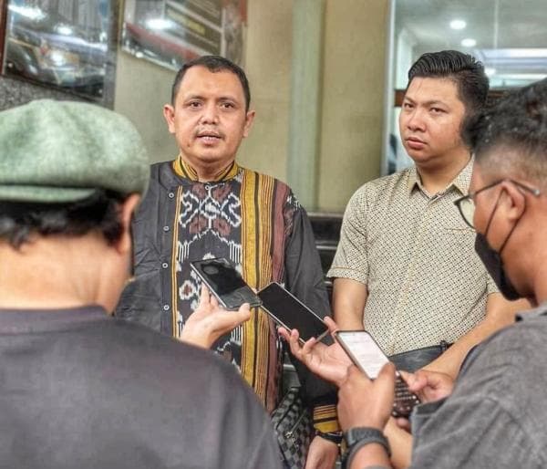 Sengketa Tanah di PIK 2, Kuasa Hukum PT MBM: Mafia Tanah, Maling Teriak Maling! Sengketa Tanah di PIK 2, Kuasa Hukum PT MBM: Mafia Tanah, Maling Teriak Maling!