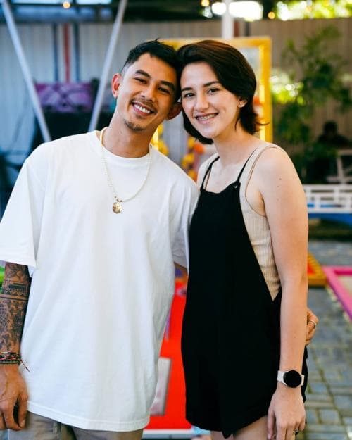 5 Potret Kecantikan Dahlia Poland yang Diduga Diselingkuhi Fandy Christian 5 Potret Kecantikan Dahlia Poland yang Diduga Diselingkuhi Fandy Christian