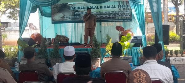 Halal Bil Halal Perkuat Silahturahmi Sesama Karyawan Perusahaan dengan Desa Argawana Halal Bil Halal Perkuat Silahturahmi Sesama Karyawan Perusahaan dengan Desa Argawana
