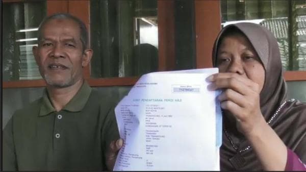 Tak Mampu Lunasi Sisa Biaya Rp50 Juta, Pasutri Petani di Temanggung 2 Kali Gagal Naik Haji Tak Mampu Lunasi Sisa Biaya Rp50 Juta, Pasutri Petani di Temanggung 2 Kali Gagal Naik Haji