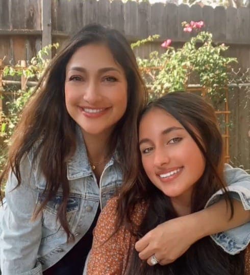 Begini 5 Potret Putri Sulung Rahma Azhari, Oceans Camilla yang Warisi Kecantikan sang Ibunda Begini 5 Potret Putri Sulung Rahma Azhari, Oceans Camilla yang Warisi Kecantikan sang Ibunda