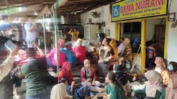 Bawa Bantuan dari Presiden, Relawan Suket Teki Nusantara Sambangi Basecamp Difabel di Kediri