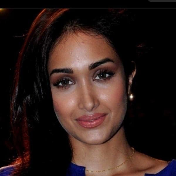 5 Artis Meninggal Bunuh Diri, Nomor 2 Jiah Khan 5 Artis Meninggal Bunuh Diri, Nomor 2 Jiah Khan