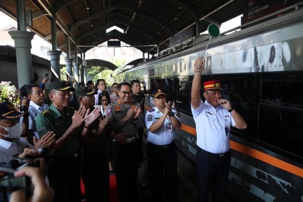 Kereta Api Argo Semeru Pagi, Rute Surabaya - Gambir Jalur Selatan Beroperasi