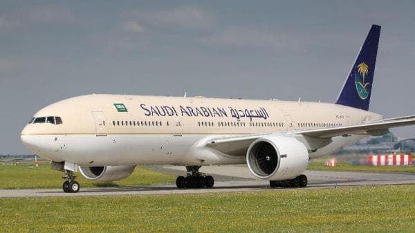 Batalkan Tiket Rute Solo-Jeddah, Saudia Airlines Dilaporkan ke Gibran Rakabuming