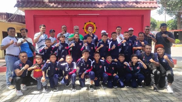 SSB Pioneer Fc Siantar Wakili Sumut di Liga Sentra U12 di Cirebon, Siap Buat Gebrakan SSB Pioneer Fc Siantar Wakili Sumut di Liga Sentra U12 di Cirebon, Siap Buat Gebrakan