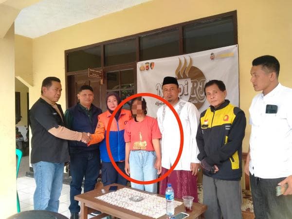 Seorang Gadis Mencoba Bunuh Diri di Jembatan Maktal Garut, Diduga Depresi Seorang Gadis Mencoba Bunuh Diri di Jembatan Maktal Garut, Diduga Depresi
