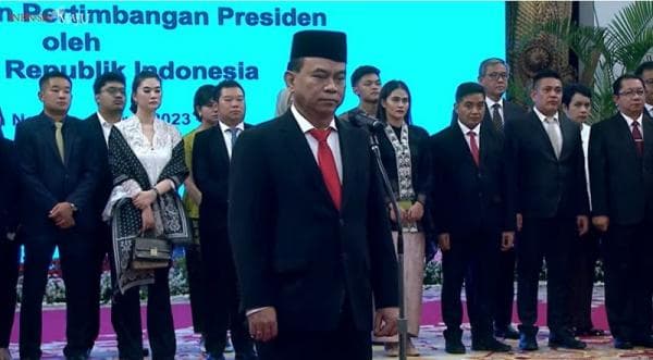 Budi Arie Setiadi Resmi DIlantik Jokowi Jadi Menkominfo Budi Arie Setiadi Resmi DIlantik Jokowi Jadi Menkominfo