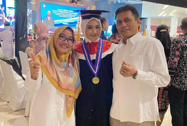 Wisuda IPDN Angkatan ke XXX Wisuda IPDN Angkatan ke XXX