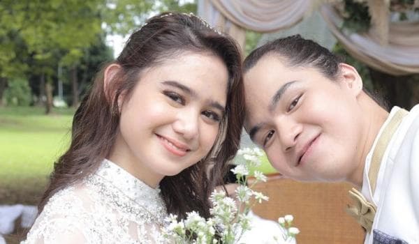 Dul Jaelani Larang Tissa Biani Lakoni Adegan Ciuman di Film, Alasannya Bikin Takjub Dul Jaelani Larang Tissa Biani Lakoni Adegan Ciuman di Film, Alasannya Bikin Takjub