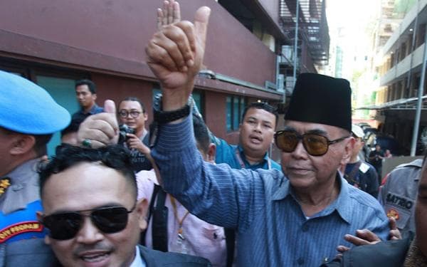 Panji Gumilang Kirim Surat ke MUI, Apa Isinya? Panji Gumilang Kirim Surat ke MUI, Apa Isinya?