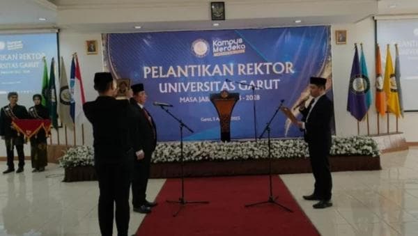 Rektor Uniga Kembali Dijabat Abdusy Syakur Amin Rektor Uniga Kembali Dijabat Abdusy Syakur Amin