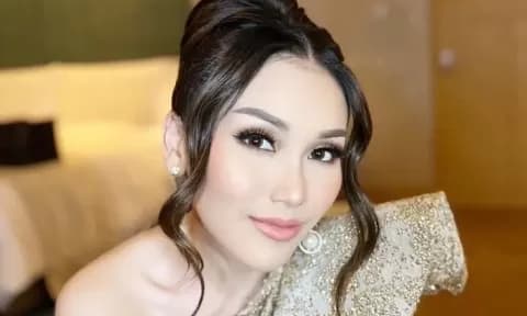 Channel YouTube Kena Hack, Ayu Ting Ting : Jahat Banget Channel YouTube Kena Hack, Ayu Ting Ting : Jahat Banget