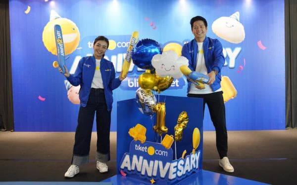 Tiketdotcom Luncurkan Multicurrency, Bisa Transaski Hingga 16 Mata Uang Tiketdotcom Luncurkan Multicurrency, Bisa Transaski Hingga 16 Mata Uang