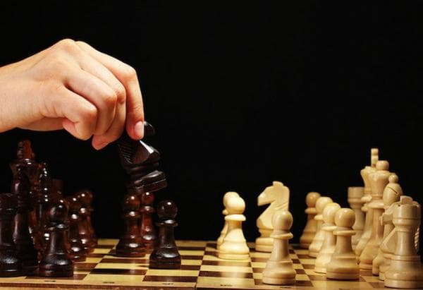 Pembukaan Catur Terbaik. Langkah Awal Strategi Kalahkan Lawan Pembukaan Catur Terbaik. Langkah Awal Strategi Kalahkan Lawan