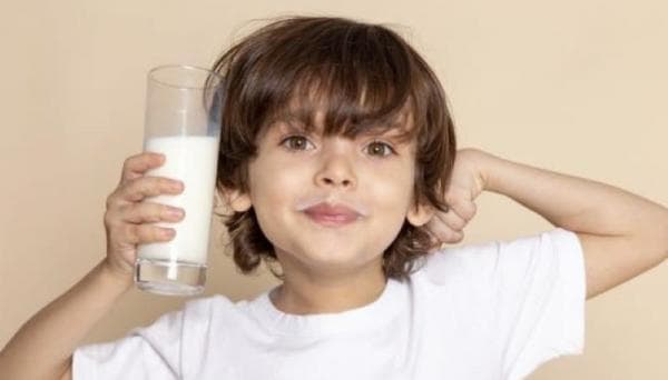 Sering Dilewatkan, Ternyata Ini 4 Manfaat Minum Susu di Pagi Hari Sering Dilewatkan, Ternyata Ini 4 Manfaat Minum Susu di Pagi Hari