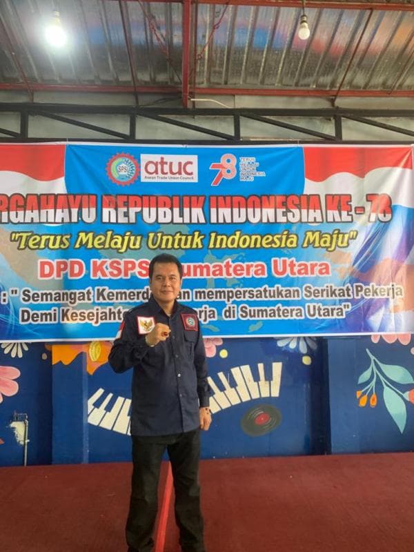 Dirgahayu Kemerdekaan RI ke-78, Timbul Limbong Siap Berkolaborasi Kesejahteraan Buruh di Sumut Dirgahayu Kemerdekaan RI ke-78, Timbul Limbong Siap Berkolaborasi Kesejahteraan Buruh di Sumut