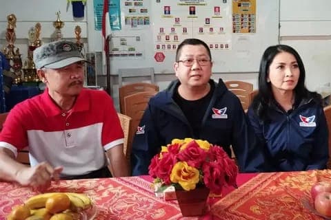 Disambangi Ketua Umum Partai Perindo, Warga Manggarai Selatan Terharu Disambangi Ketua Umum Partai Perindo, Warga Manggarai Selatan Terharu