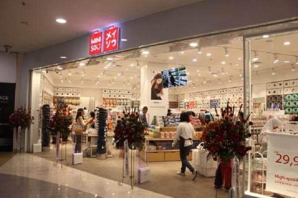 Ini Alasan Kenapa Barang-Barang di Miniso Dijual Murah Ini Alasan Kenapa Barang-Barang di Miniso Dijual Murah