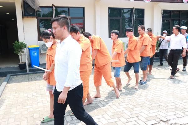 Anggota Sindikat Peredaran Narkoba di Lamtim Ditangkap Polisi, Terancam Dipenjara 20 Tahun Anggota Sindikat Peredaran Narkoba di Lamtim Ditangkap Polisi, Terancam Dipenjara 20 Tahun