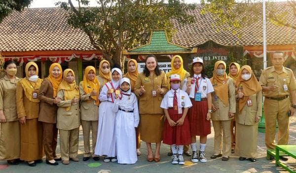 Hebat, 4 Siswi SDN 03 Jaten Raih Medali Emas di Gubernur Cup 2023 National Taekwondo Open Tournament Hebat, 4 Siswi SDN 03 Jaten Raih Medali Emas di Gubernur Cup 2023 National Taekwondo Open Tournament