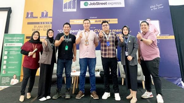 JobStreet Express, PT dan Sekolah Vokasi Dorong Penyerapan Pekerja Semi Terampil JobStreet Express, PT dan Sekolah Vokasi Dorong Penyerapan Pekerja Semi Terampil
