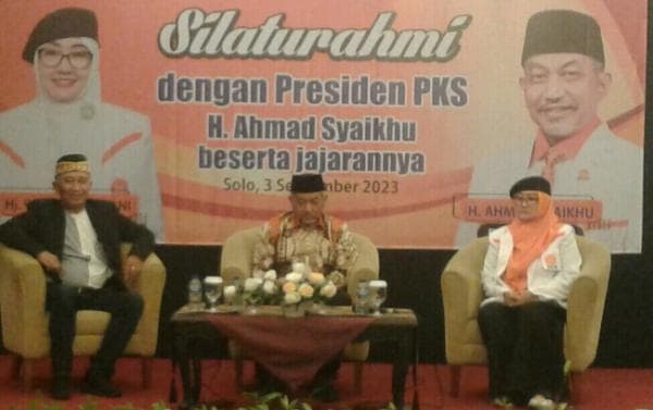 Maju DPR RI, Wuri Baret Didukung Ratusan Kader Penyuluh Indonesia dan Ahmad Syaikhu Maju DPR RI, Wuri Baret Didukung Ratusan Kader Penyuluh Indonesia dan Ahmad Syaikhu