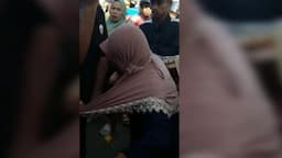 Tertangkap Curi Tas di Lapak Pedagang Pasar Wameo Baubau, Seorang Ibu Nyaris Diamuk Warga