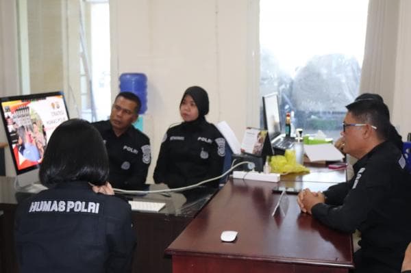 Jelang Pemilu, Bidhumas Polda Sulteng, Latih Kemampuan Komunikasi dan Interaksi Digital Jelang Pemilu, Bidhumas Polda Sulteng, Latih Kemampuan Komunikasi dan Interaksi Digital