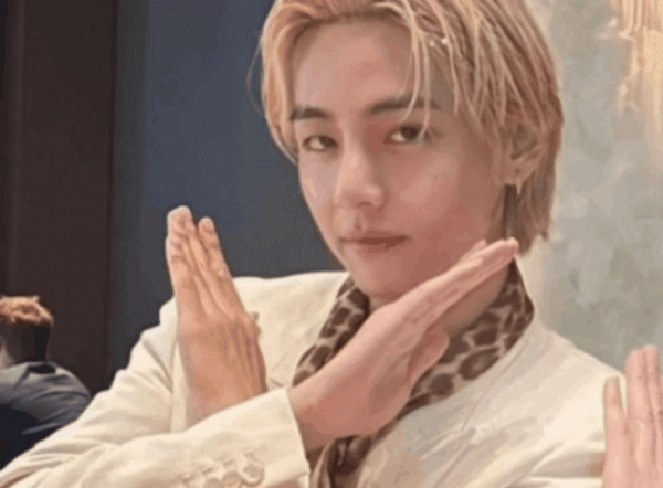 Lirik Lagu For Us dan Terjemahannya Lirik Lagu For Us dan Terjemahannya