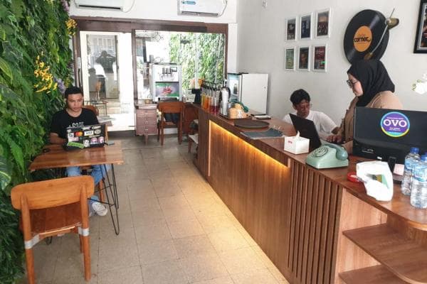 Darbe Corner, Kuliner Surabaya dengan Nuansa Budaya Jawa Tempo Dulu Darbe Corner, Kuliner Surabaya dengan Nuansa Budaya Jawa Tempo Dulu