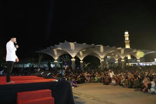 Resmikan Alun-alun Cililin, Hengki Ingin KBB Wilayah Selatan Bernuansa Islami Resmikan Alun-alun Cililin, Hengki Ingin KBB Wilayah Selatan Bernuansa Islami