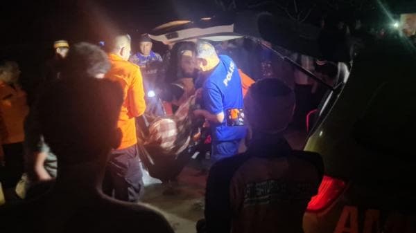 Pelajar asal Wawotobi yang Terseret Arus di Pantai Taipa Konut Ditemukan Pelajar asal Wawotobi yang Terseret Arus di Pantai Taipa Konut Ditemukan