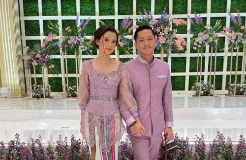 Sarah Menzel Jadi Mualaf, Azriel Hermansyah: Aku Nggak Pernah Maksa Sarah Menzel Jadi Mualaf, Azriel Hermansyah: Aku Nggak Pernah Maksa