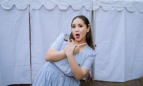 Waduh! Nagita Slavina Kena Musibah, Matanya Kena Bola Tenis Waduh! Nagita Slavina Kena Musibah, Matanya Kena Bola Tenis