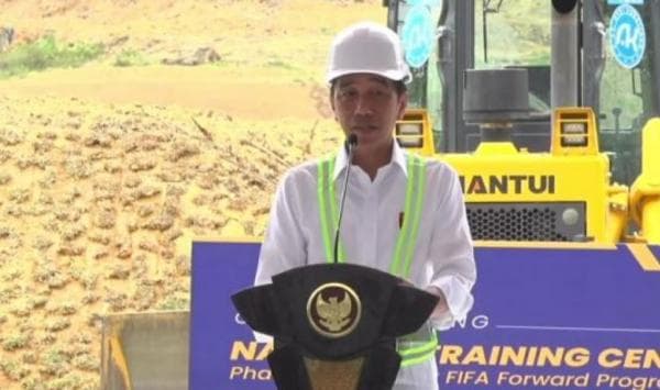 Jokowi Groundbreaking Training Center Timnas Indonesia di IKN Jokowi Groundbreaking Training Center Timnas Indonesia di IKN