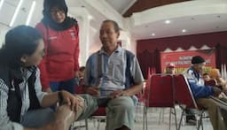 50 Oang Penyandang Tuna Daksa Ngawi, Menerima Kaki Palsu dari Anggota DPRD Jatim