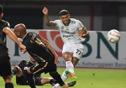 Liga 1: Gol Injury Time Ciro Alves Bawa Persib Bandung Kalahkan Bhayangkara Presisi