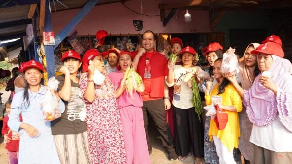 Antusias Warga di Selajambe Saat Disambangi Kang Arief Rahman Tokoh Pemuda Jabar Antusias Warga di Selajambe Saat Disambangi Kang Arief Rahman Tokoh Pemuda Jabar