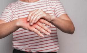 Kisah Haru Gadis Asal Bandung Idap Kanker Tulang, Ini Gejalanya! Kisah Haru Gadis Asal Bandung Idap Kanker Tulang, Ini Gejalanya!