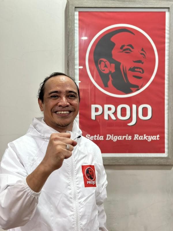Imam Sofian Bocorin Bacapres Projo Inisial P yang akan Didukung di Pilpres 2024 Imam Sofian Bocorin Bacapres Projo Inisial P yang akan Didukung di Pilpres 2024