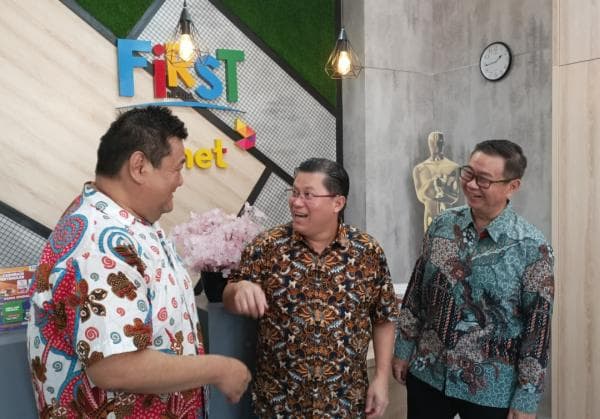 Tingkatkan Layanan Internet dan Konten Video, Link Net dan ZTE Bangun Data Center Baru di Surabaya Tingkatkan Layanan Internet dan Konten Video, Link Net dan ZTE Bangun Data Center Baru di Surabaya