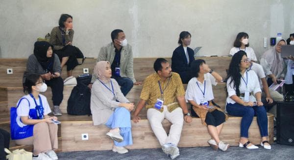 Pelaku Bisnis di Garut Angkat Bicara Soal Rencana Ditutupnya TikTok Shop: Berdampak Positif Negatif Pelaku Bisnis di Garut Angkat Bicara Soal Rencana Ditutupnya TikTok Shop: Berdampak Positif Negatif