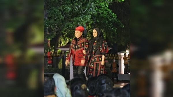 Pj Gubernur Sultra Promosikan Tenun Khas Sultra pada Perayaan Istana Berbatik di Istana Merdeka Pj Gubernur Sultra Promosikan Tenun Khas Sultra pada Perayaan Istana Berbatik di Istana Merdeka